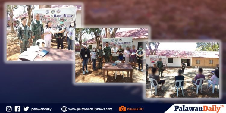 Ex-rebels receive cash to start new life