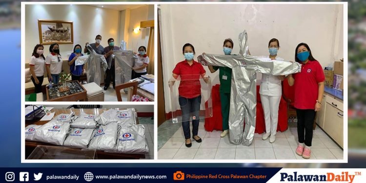Palawan frontliners receive PPE from Red Cross