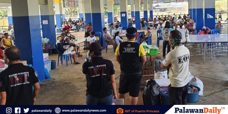 The 169 quarantined fisherfolks and families from Mindoro now cleared and sent home