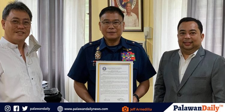Former Palawan Coast Guard Chief receives commendation from local Business Chambers