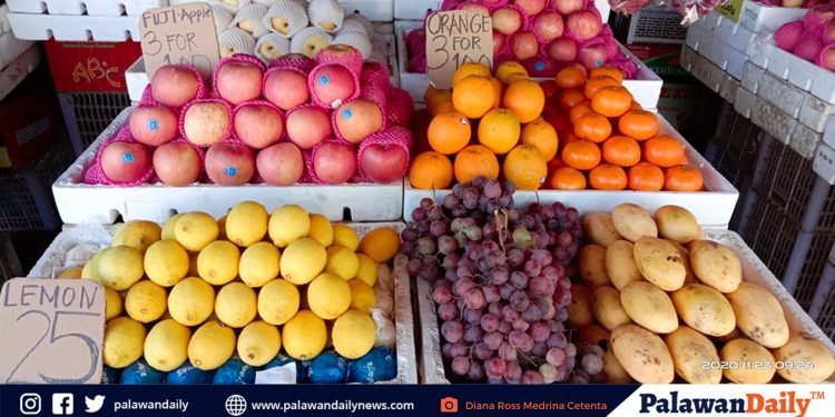 Matumal na benta ng prutas, iniinda ng fruit vendors