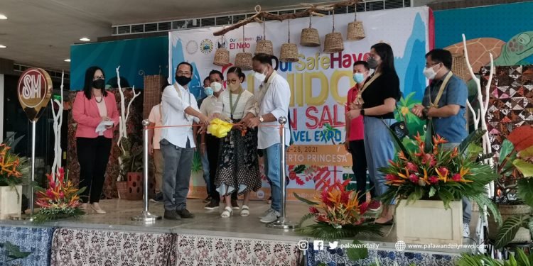 El Nido opens travel expo, offers big discounts