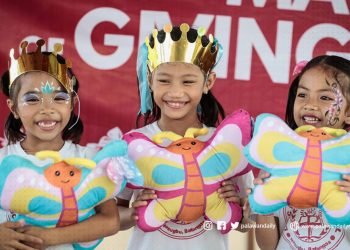 Share-a-toy at the SM Store