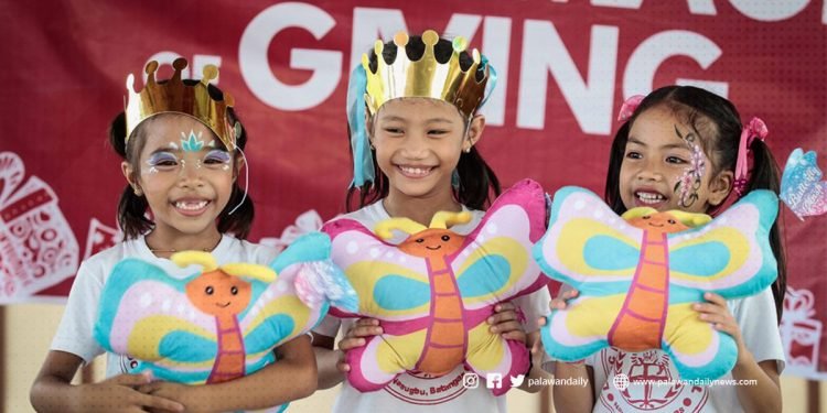 Share-a-toy at the SM Store