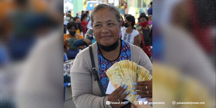 Palawan government releases over P21-M livelihood grants in Taytay and Roxas