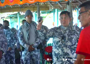 Commander ng CGD Palawan, nagsagawa ng inspeksyon at pagpapailaw sa Balabac Station