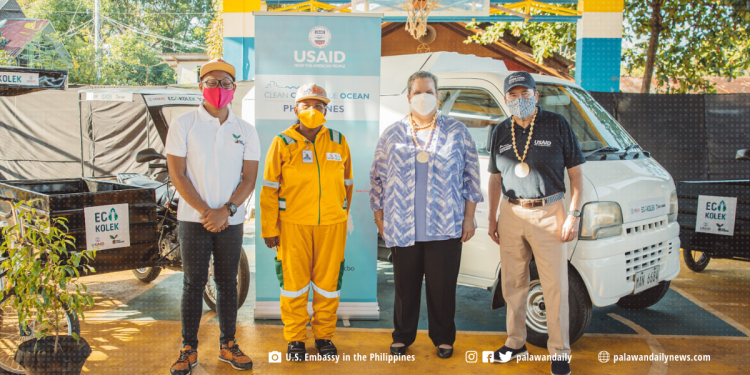 U.S. Provides Waste Collection Vehicles to Improve Puerto Princesa City Waste Management