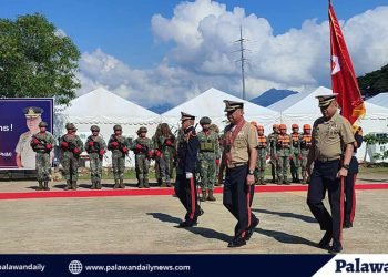 Newly promoted Brigader General Antonio Mangoroban Jr. receives honors from 3rd Marine Brigade