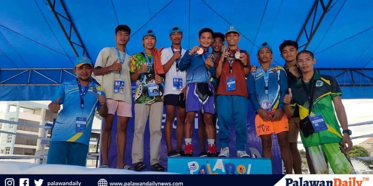 Dalawang boksingerong palaweño, nag-uwi ng medalya para sa MIMAROPA