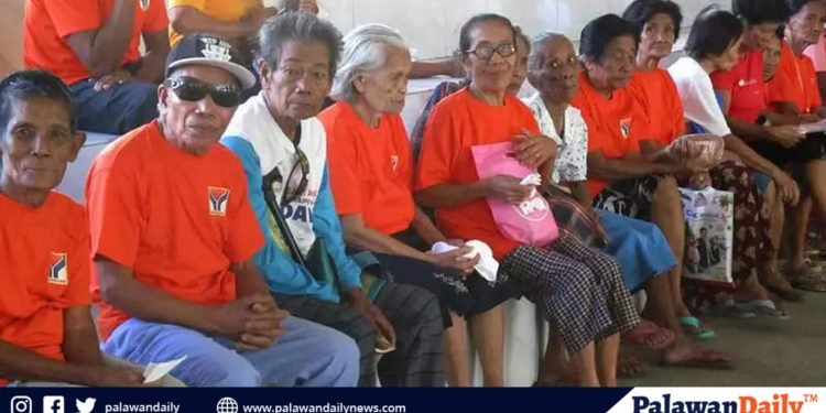 Senate greenlights cash gifts for elderly at 80 and 90