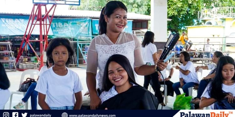 32 women complete Beauty Care Haircut Training in Brooke’s Point, Palawan