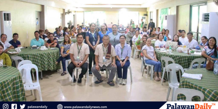 Pasahero mula thailand, huling may dalang dose-dosenang ahas sa mumbai airport