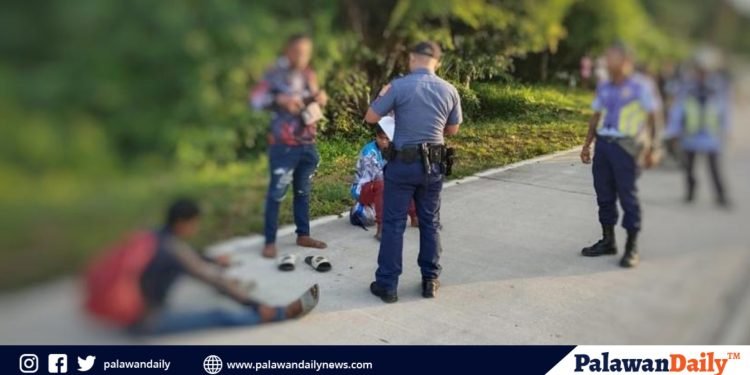 Motorista, sugatan matapos mabangga ng van