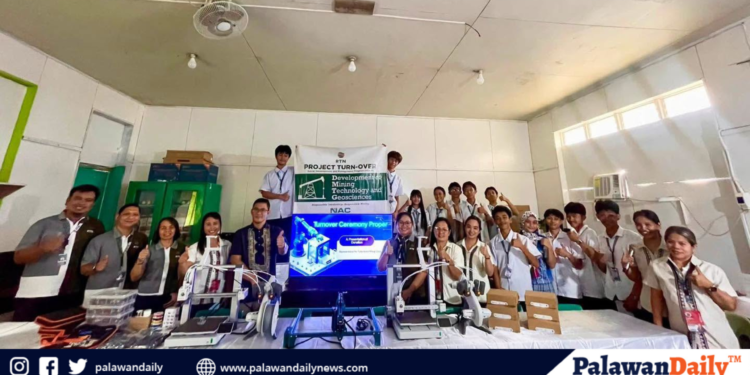 Robotics and 3D printers handed over to Bataraza High School to boost STEM education